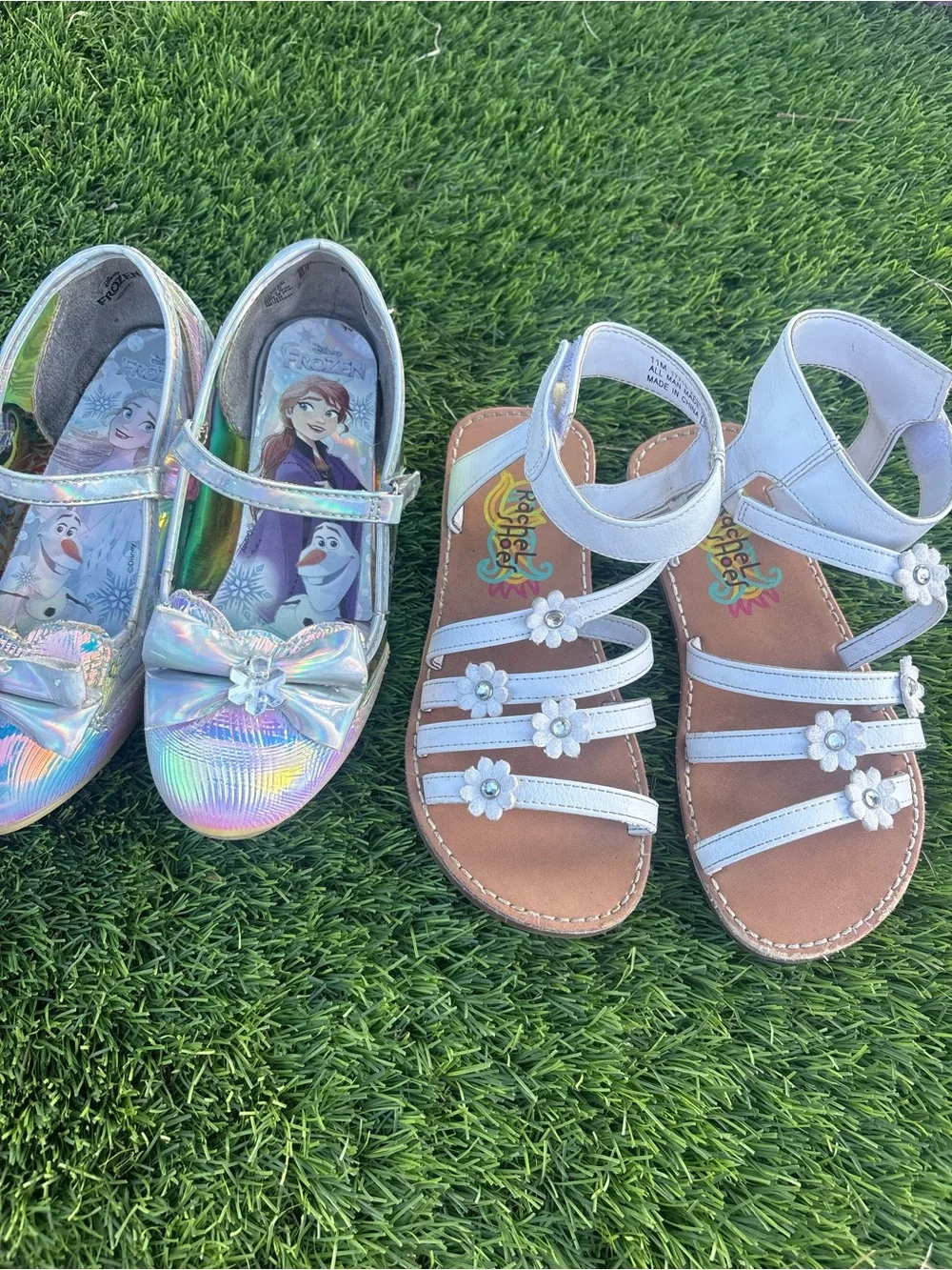 Disney Iridescent Mary Janes & White Flower Strap Sandals - Girls